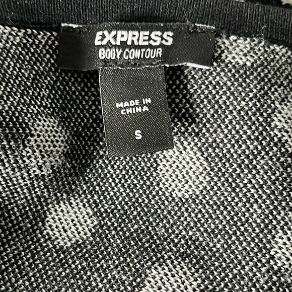 EXPRESS Women’s Black White Polka Dot Peplum Top Size S - Picture 8 of 8